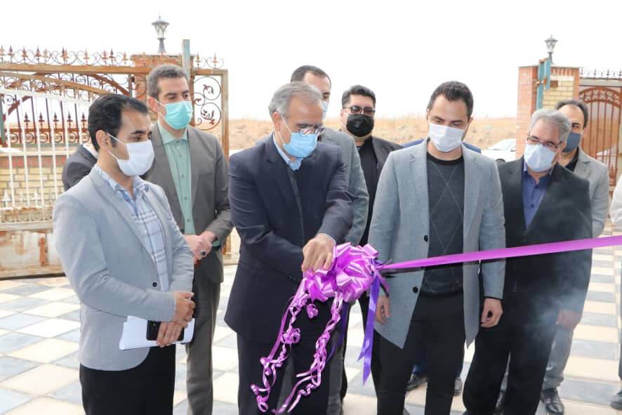 مراسم افتتاحیه کارخانه تولیدی پوشاک ویور